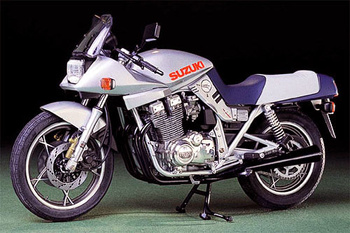 Suzuki GSX1100S Katana Kit - CF410 1:12 | Tamiya 14010