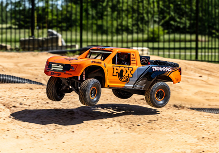 Traxxas Unlimited Desert Racer UDR 1/7 6S 4x4 4WD LED Pomarańczowy Samochód Zdalnie Sterowany Model RC | 85086-4-FOX1
