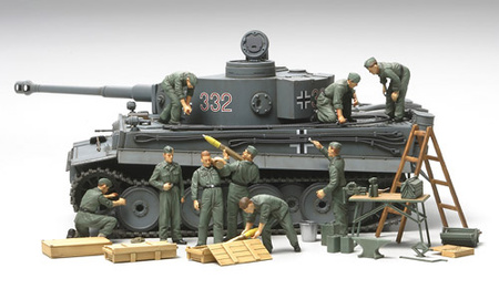 Tank Crew Field Maintenance 1:48 | Tamiya 32547