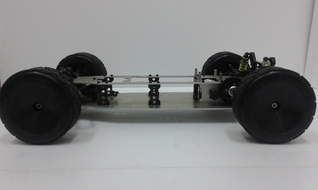 Specjalistyczna platforma jeżdżąca RC (1:5)