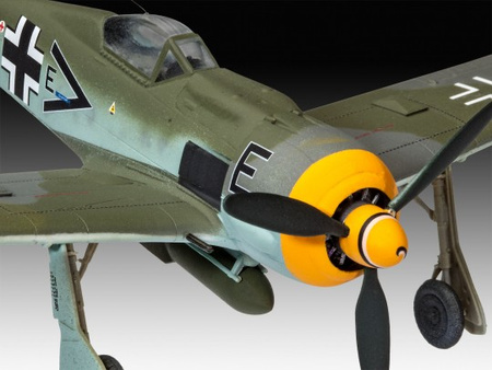 Focke Wulf Fw 190 F-8 (model set) 1:72 | 63898 REVELL