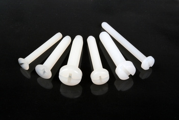 Śruba plastikowa M5x80mm