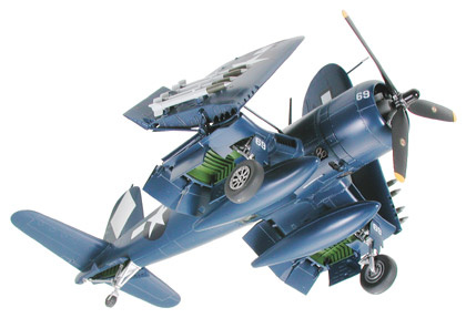 Vought F4U-1D Corsair w/ Moto-Tug 1:48 | Tamiya 61085