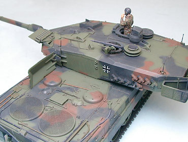 Leopard 2 A5 Main Battle Tank 1:35 | Tamiya 35242