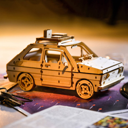 Little Story Drewniane Puzzle Model 3D Samochód FSO Fiat 126p Maluch 1/16 21,5x13,5x11cm | E005