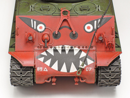 U.S. Medium Tank M4A3E8 Sherman "Easy Eight" Korean War 1:35 | Tamiya 35359
