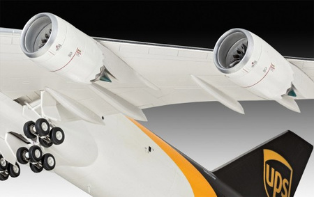 BOEING 747-8F UPS 1:144 | 03912 REVELL