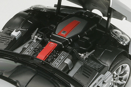 Mercedes-Benz SLR McLaren 1:24 | 24290 TAMIYA