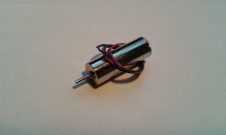 V939 Ladybird - V939-06 - silnik 20x7x1