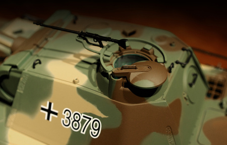 Czołg Zdalnie Sterowany German Panther Type G 1:16 RTR 2,4Ghz Model RC | 3879-1B HENG LONG