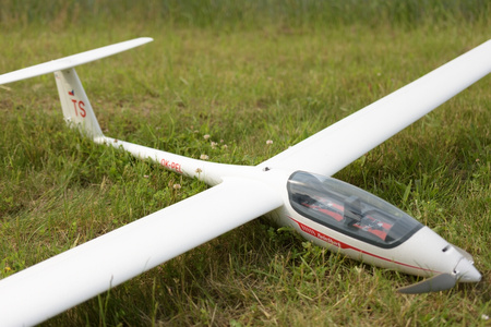 Motoszybowiec Kavan 304TS TwinShark 2700mm ARF Samolot Zdalnie Sterowany Model RC | KAV02.8077