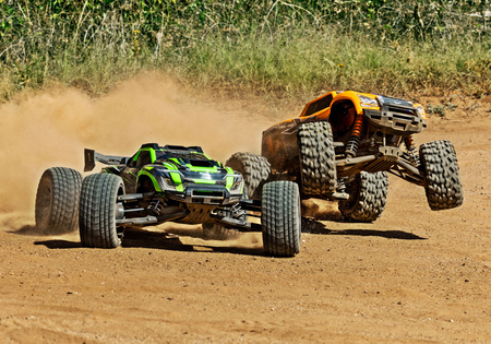 Traxxas XRT 8S 4X4 1:5 Pomarańczowy Samochód Zdalnie Sterowany Model RC | 78086-4-ORNG