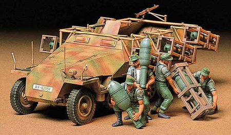 German Sd Kfz 251/1 Stuka | Tamiya 35151