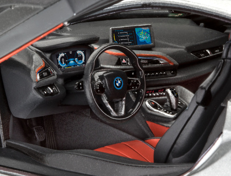 BMW i8 (model set) 1:24 | 67670 REVELL