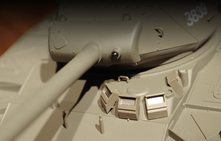 Czołg Zdalnie Sterowany U.S. M41A3 Walker Bulldog Light Tank 1:16 RTR 2,4Ghz Model RC | 3839-1U HENG LONG