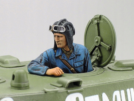Czołg KV-1 1941 Early Production 1:35 | 35372 TAMIYA