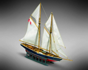 Szkuner Bluenose Model Drewniany Żaglowiec Mini Mamoli 1:160 270mm | MM11