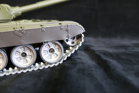 Czołg Rosyjski T-72 1:16 PRO STEEL V7.0 | 3939-1USP-2,4 Heng Long