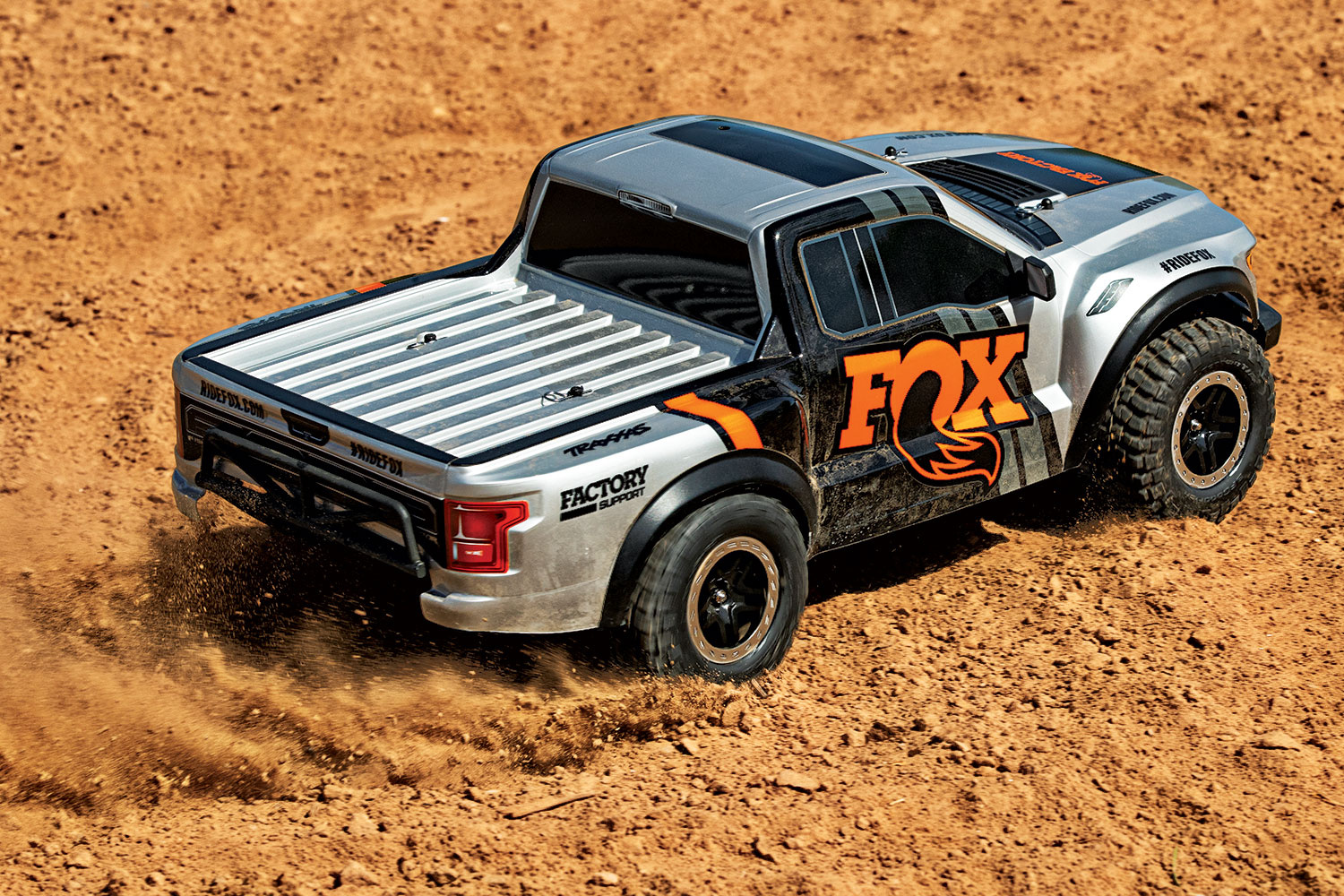 Traxxas Ford F-150 Raptor 2WD BL-2S 1/10 Samochód RC Model Zdalnie Sterowany | 58394-4-FOX pol_pl_Traxxas-Ford-F-150-Raptor-2WD-BL-2S-1-10-Samochod-RC-Model-Zdalnie-Sterowany-58394-4-FOX-1016521_16