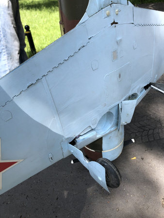 Ilyushin IL-2 (IŁ-2) Shturmovik model spalinowy (1600mm)