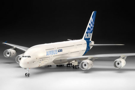 Airbus A380 First Livery 1:144 | Revell 04218