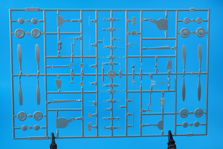 P-400 ProfiPACK Edition 1:48 | Eduard 8092