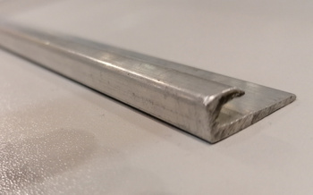 Profil ALUMINIOWY "L" 20,0x7,5x8,0 mm